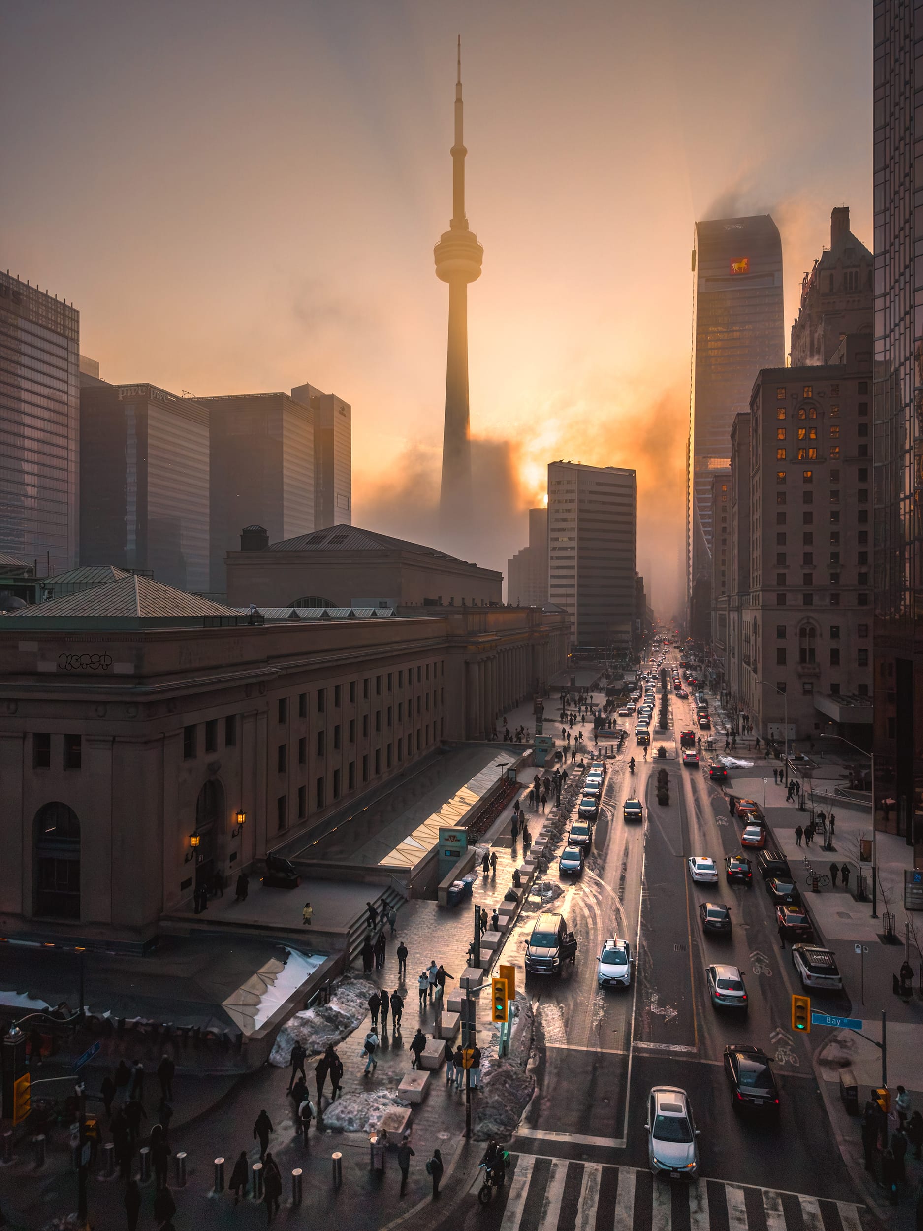 Sunset in Toronto by Kotsy aka @itsonlykotsy.